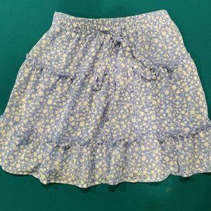 Sienna Sky XS blue and white skirt